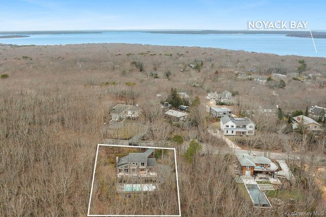 76 Island View Drive W, Sag Harbor, NY 11963