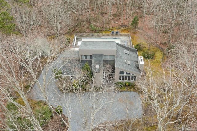 76 Island View Drive W, Sag Harbor, NY 11963