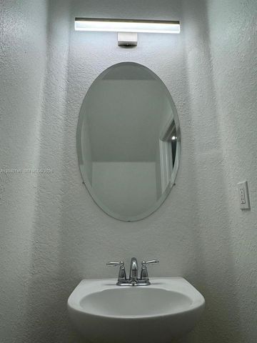 3526 NW 29th Court 3526, Lauderdale Lakes, FL 33311