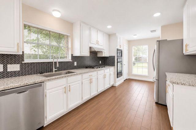 19002 Timber Way Drive, Humble, TX 77346