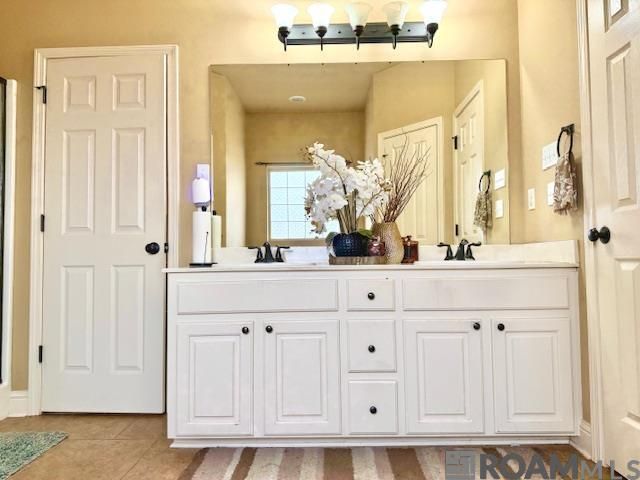 3711 Plantation Ridge Dr, Addis, LA 70710