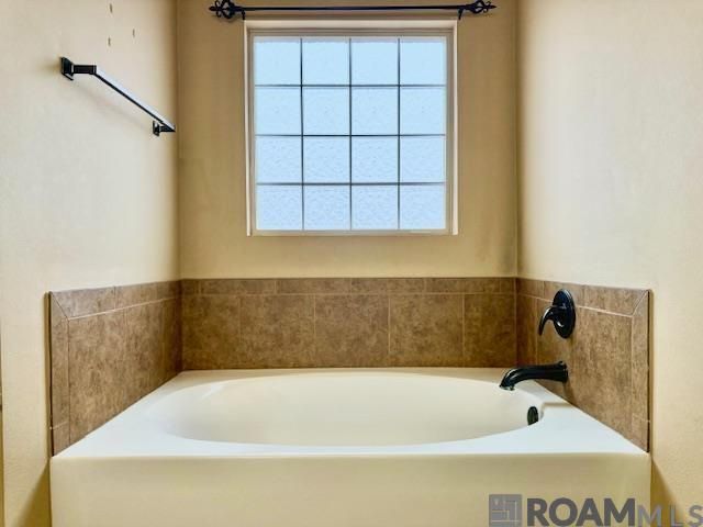 3711 Plantation Ridge Dr, Addis, LA 70710