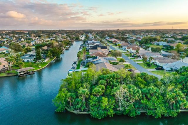 44 CLOVERDALE COURT N, Palm Coast, FL 32137