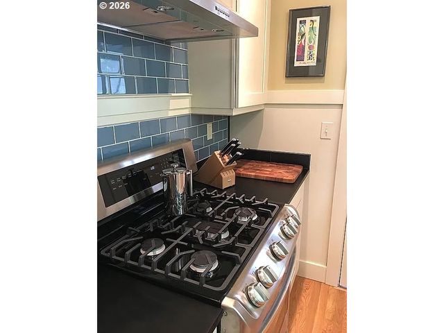 1403 Se 25TH Ave, Portland, OR 97214