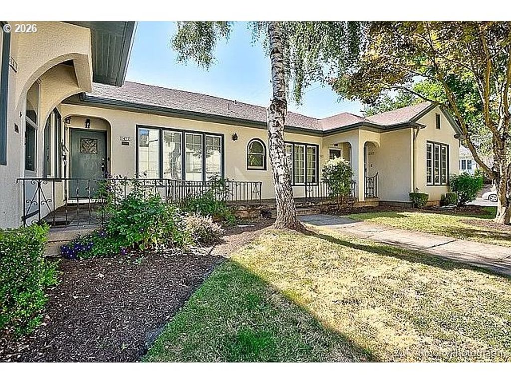 1403 Se 25TH Ave, Portland, OR 97214