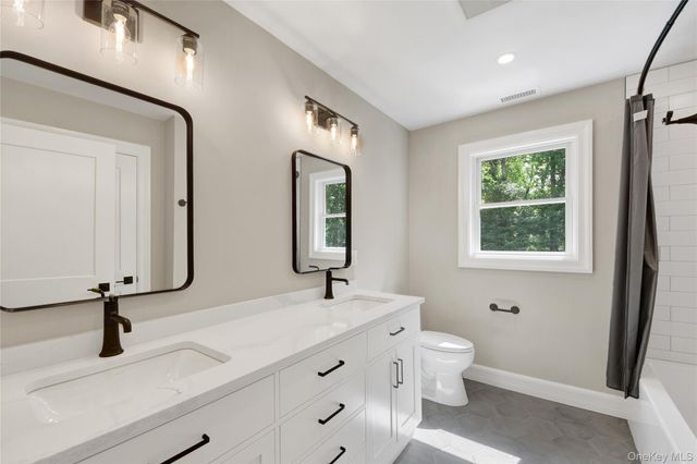 35 Shady Brook Lane, Cortlandt Manor, NY 10567