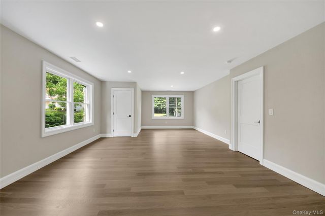 35 Shady Brook Lane, Cortlandt Manor, NY 10567