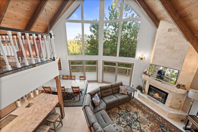 27621 Cedarwood Drive, Lake Arrowhead, CA 92352