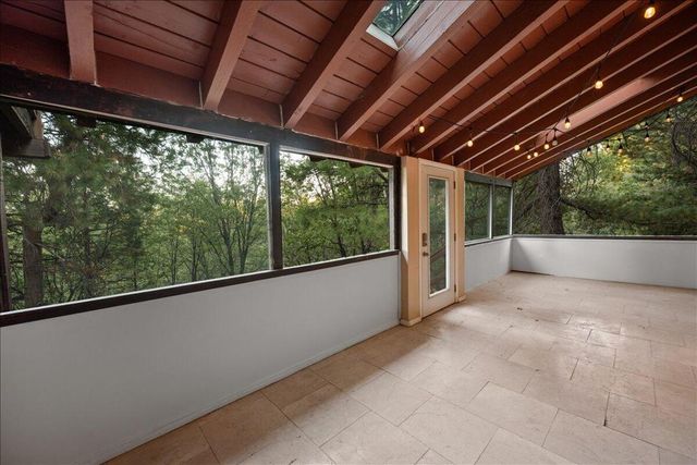 27621 Cedarwood Drive, Lake Arrowhead, CA 92352