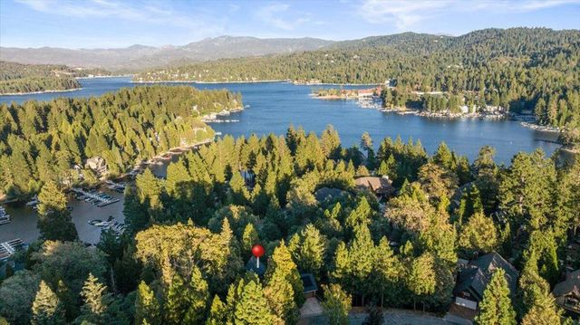 27621 Cedarwood Drive, Lake Arrowhead, CA 92352