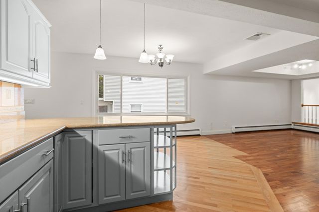 27 Miller Ave, Braintree, MA 02184