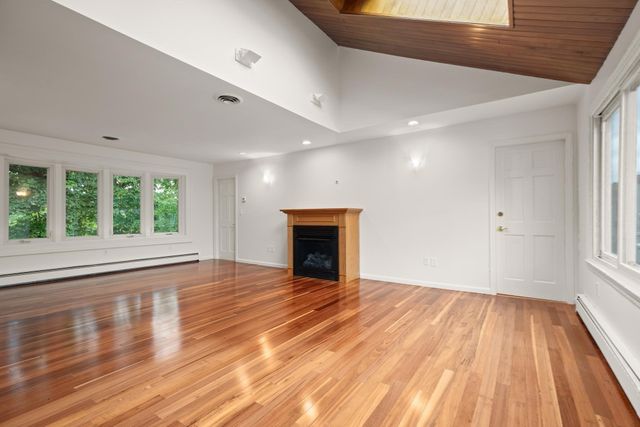 27 Miller Ave, Braintree, MA 02184