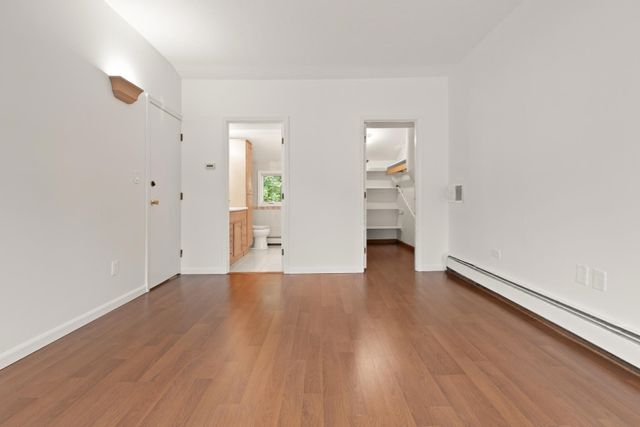 27 Miller Ave, Braintree, MA 02184