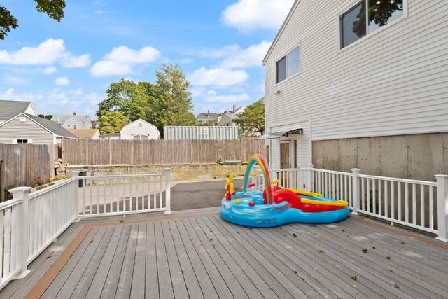 27 Miller Ave, Braintree, MA 02184