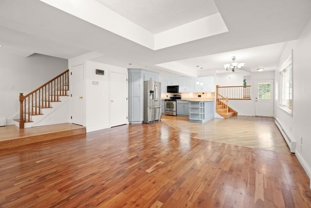 27 Miller Ave, Braintree, MA 02184