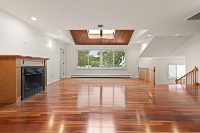 27 Miller Ave, Braintree, MA 02184