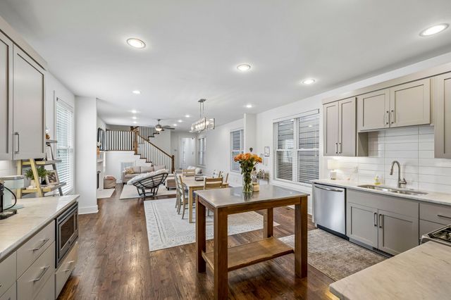 2022B 10th Ave, S, Nashville, TN 37204