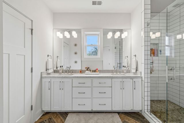 2022B 10th Ave, S, Nashville, TN 37204