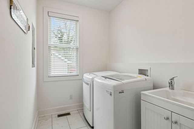 2022B 10th Ave, S, Nashville, TN 37204