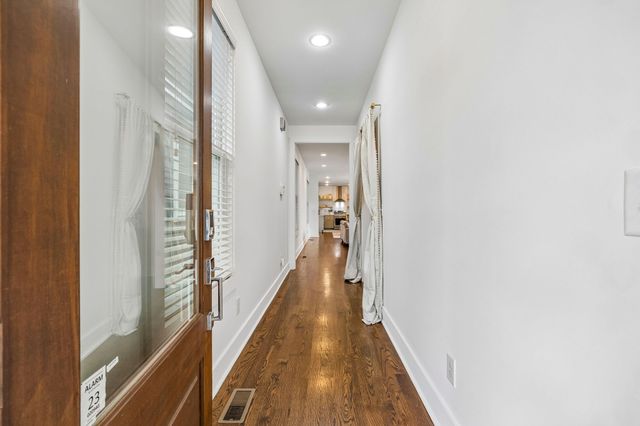 2022B 10th Ave, S, Nashville, TN 37204