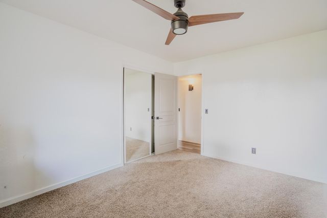 1136 W Seeger Avenue, Visalia, CA 93277