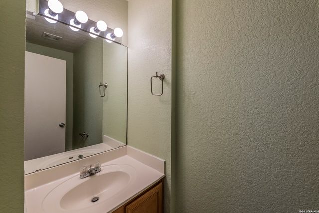 226 JETLYN DR, San Antonio, TX 78249
