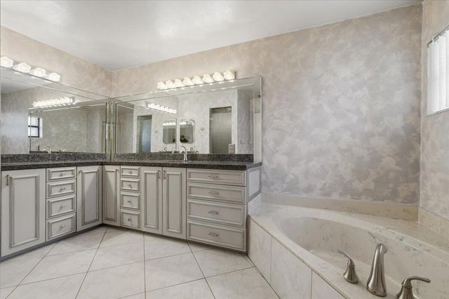 8870 NW 49th Drive, Coral Springs, FL 33067