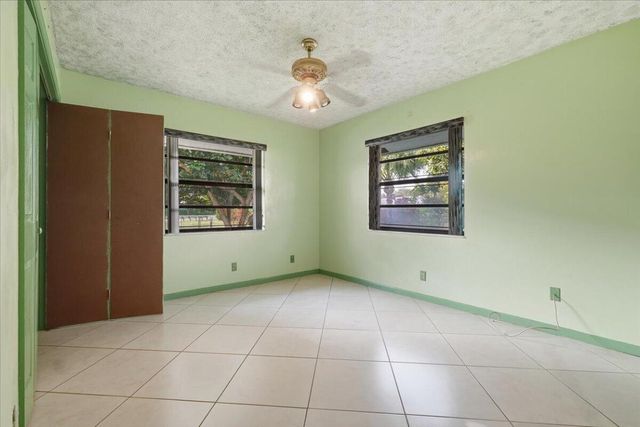 8870 NW 49th Drive, Coral Springs, FL 33067