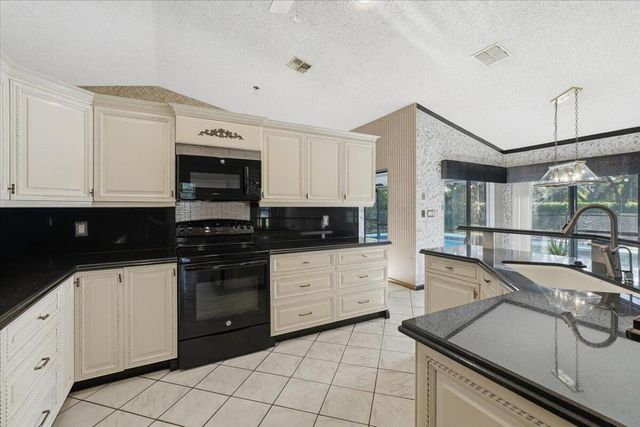8870 NW 49th Drive, Coral Springs, FL 33067
