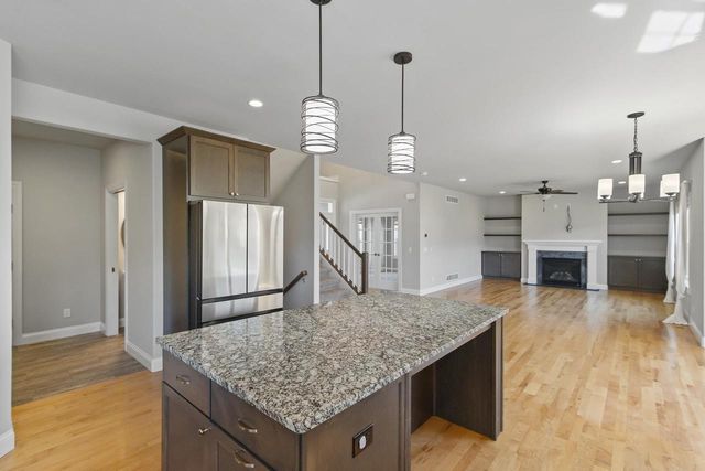 2618 Smoky Trail, Fitchburg, WI 53711