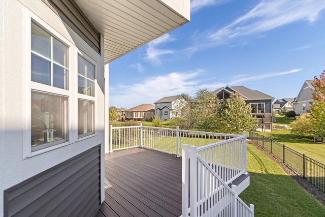 2618 Smoky Trail, Fitchburg, WI 53711
