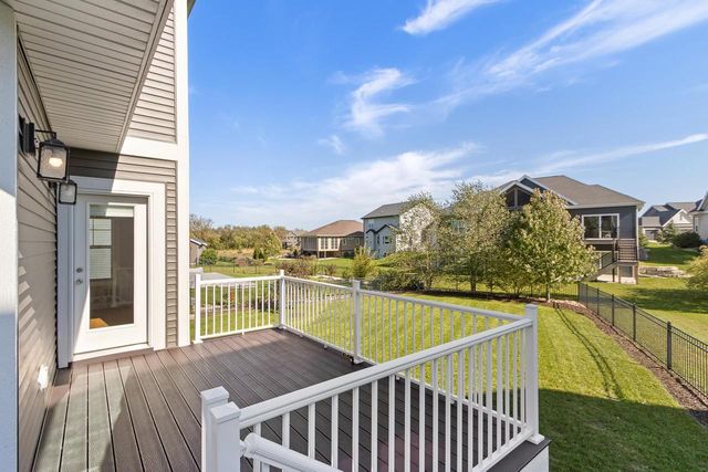 2618 Smoky Trail, Fitchburg, WI 53711