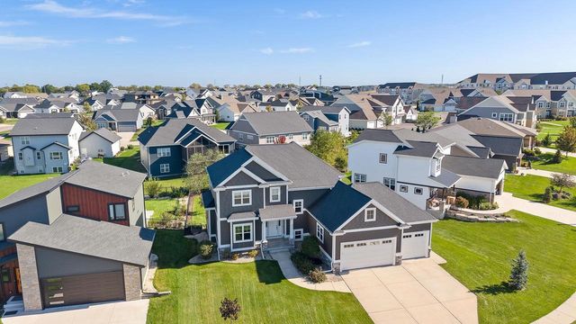 2618 Smoky Trail, Fitchburg, WI 53711