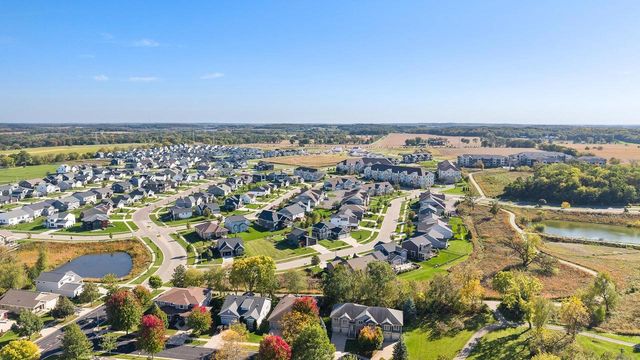 2618 Smoky Trail, Fitchburg, WI 53711