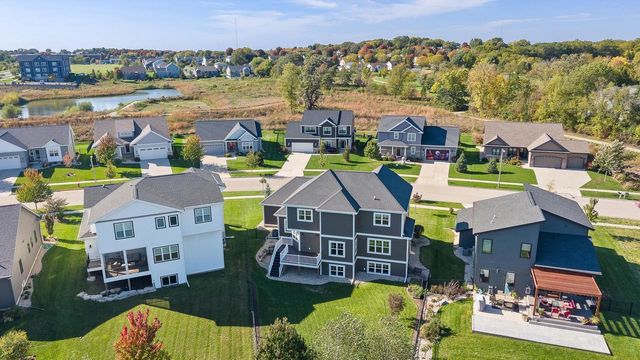 2618 Smoky Trail, Fitchburg, WI 53711