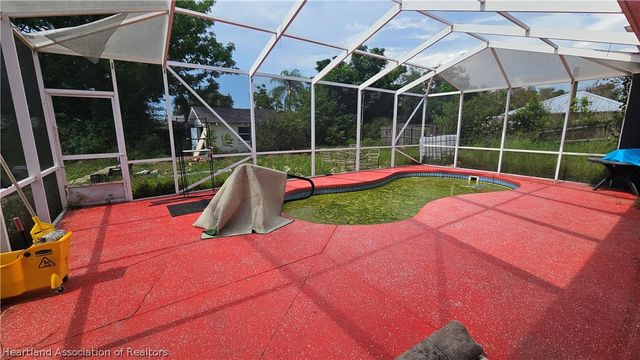 311 E Walnut Street, Avon Park, FL 33825