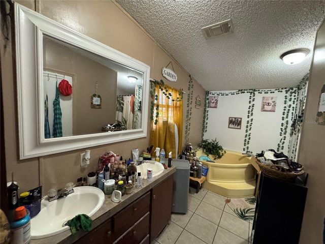 31601 SPRUCE DRIVE, Eustis, FL 32736