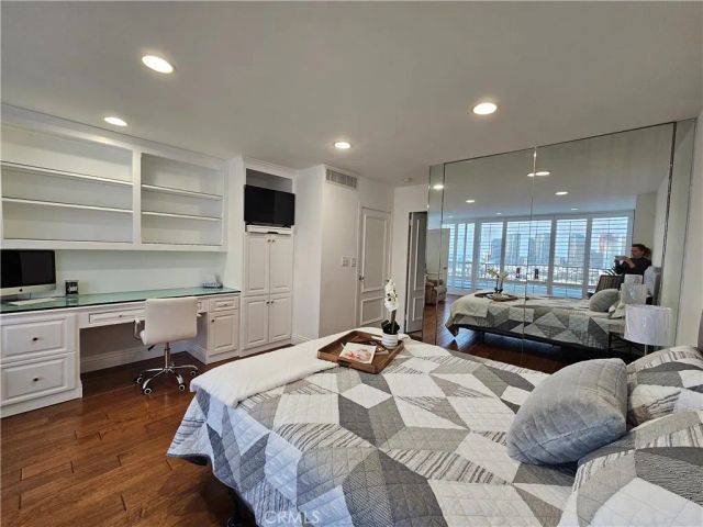 10501 Wilshire Boulevard 2204, Los Angeles, CA 90024