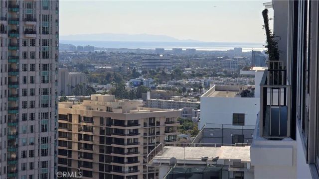 10501 Wilshire Boulevard 2204, Los Angeles, CA 90024