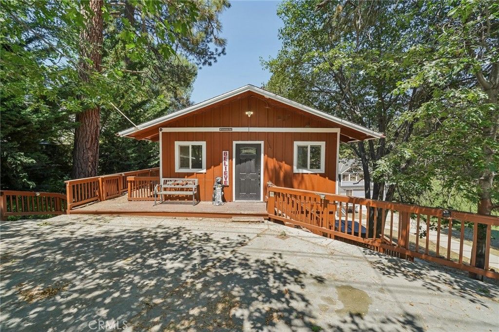 Image 1 of property listing at 944 Knickerbocker Road, Big Bear Lake, CA 92315