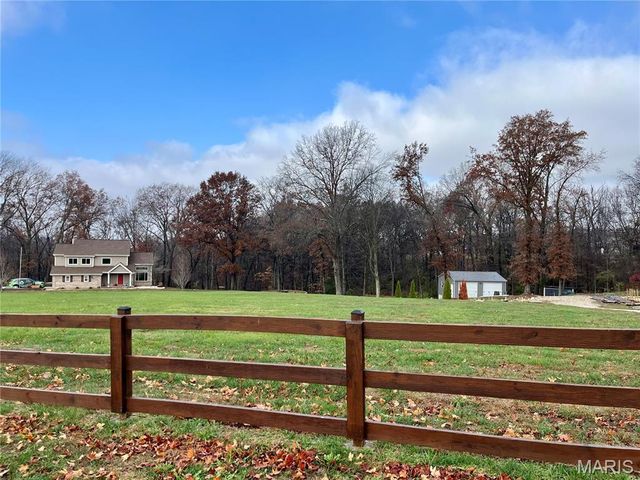 103 Meadow Lane, Labadie, MO 63055