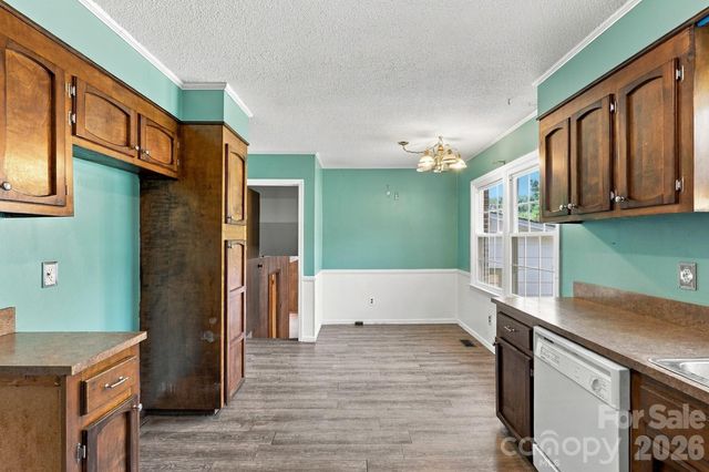 2116 Deepwood Court, Gastonia, NC 28054