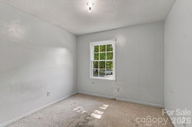 2116 Deepwood Court, Gastonia, NC 28054