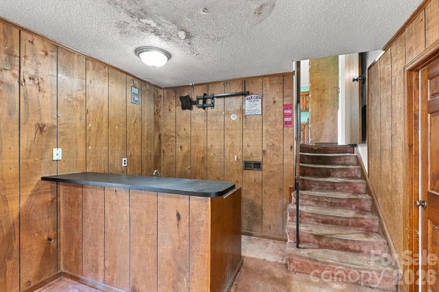 2116 Deepwood Court, Gastonia, NC 28054