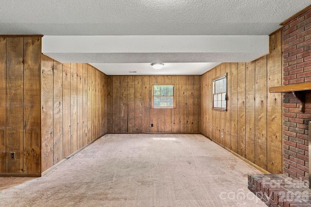 2116 Deepwood Court, Gastonia, NC 28054