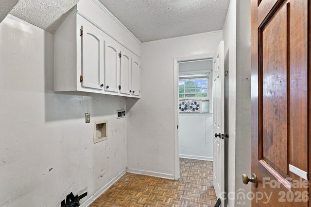 2116 Deepwood Court, Gastonia, NC 28054