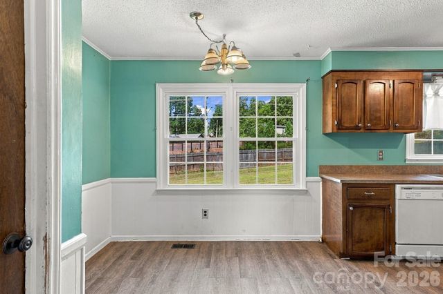 2116 Deepwood Court, Gastonia, NC 28054