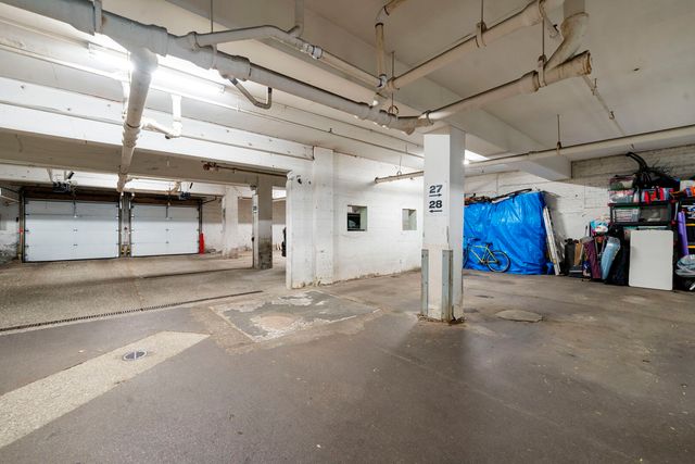 2911 N Western Avenue 513, Chicago, IL 60618