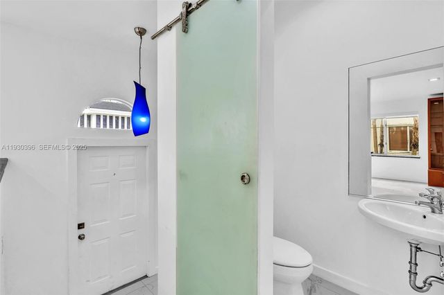 10065 Bay Harbor Ter, Bay Harbor Islands, FL 33154