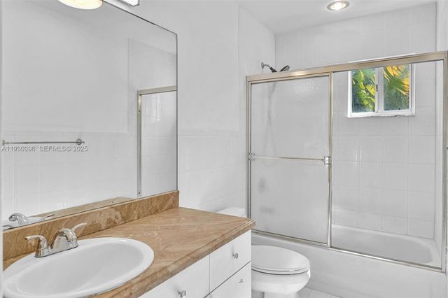 10065 Bay Harbor Ter, Bay Harbor Islands, FL 33154